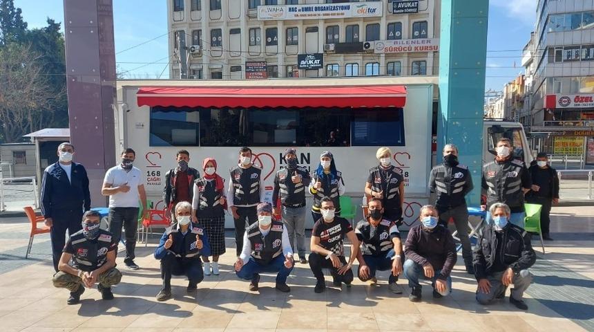 Motosiklet camiasından Kızılay&rsquo;a kan bağışı