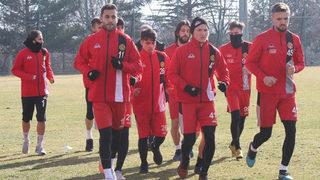 Es Es, Altay maçı sonrası ilk antrenmanına çıktı