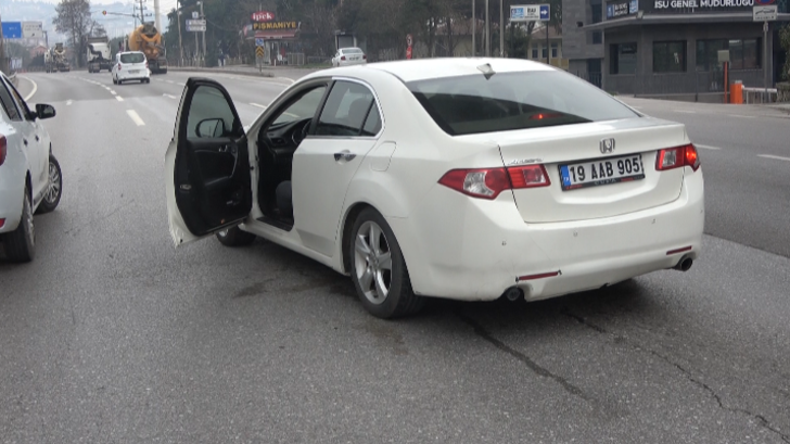 Alkollü araç kullanırken ehliyetini kaptıran avukat direksiyon başında yakalandı G2