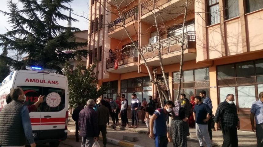 Düşerken çaptığı ağaç dalları çocuğu ölümden kurtardı