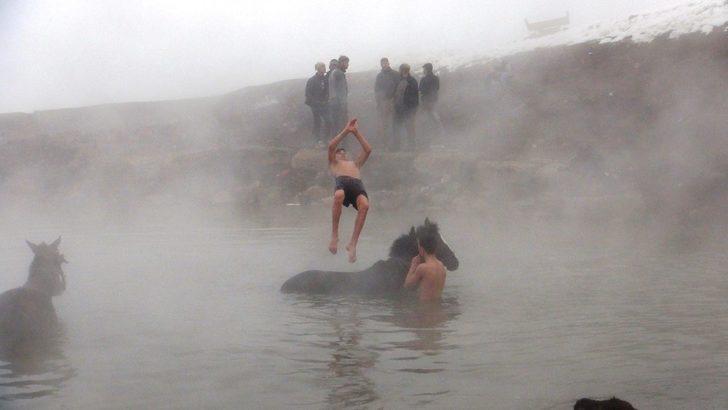 Budaklı Kaplıcası fotoğrafçıların akınına uğruyor G3