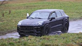 Makyajlı Porsche Cayenne kameralara yakalandı!