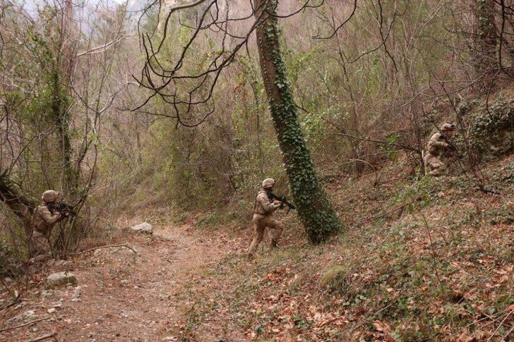İçişleri Bakanlığınca, Hatay, Osmaniye, Gaziantep İllerinde Eren-8 Amanoslar Operasyonu başlatıldı. G3