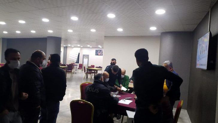 Pandemide kumar oynayanlara 41 bin lira para cezası G1