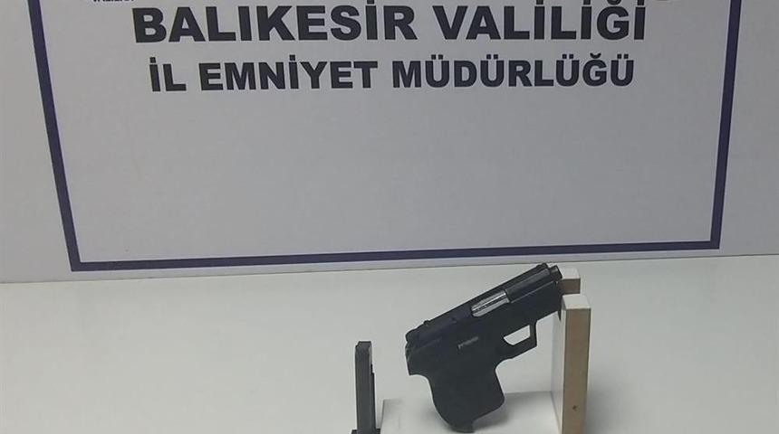 Balıkesir’de aranan 9 şahıs yakalandı