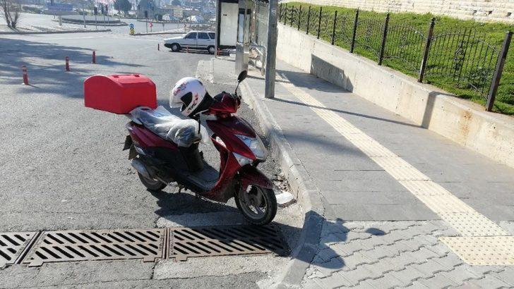 Ehliyet isteyen polise bayılma numarası yaptı G3