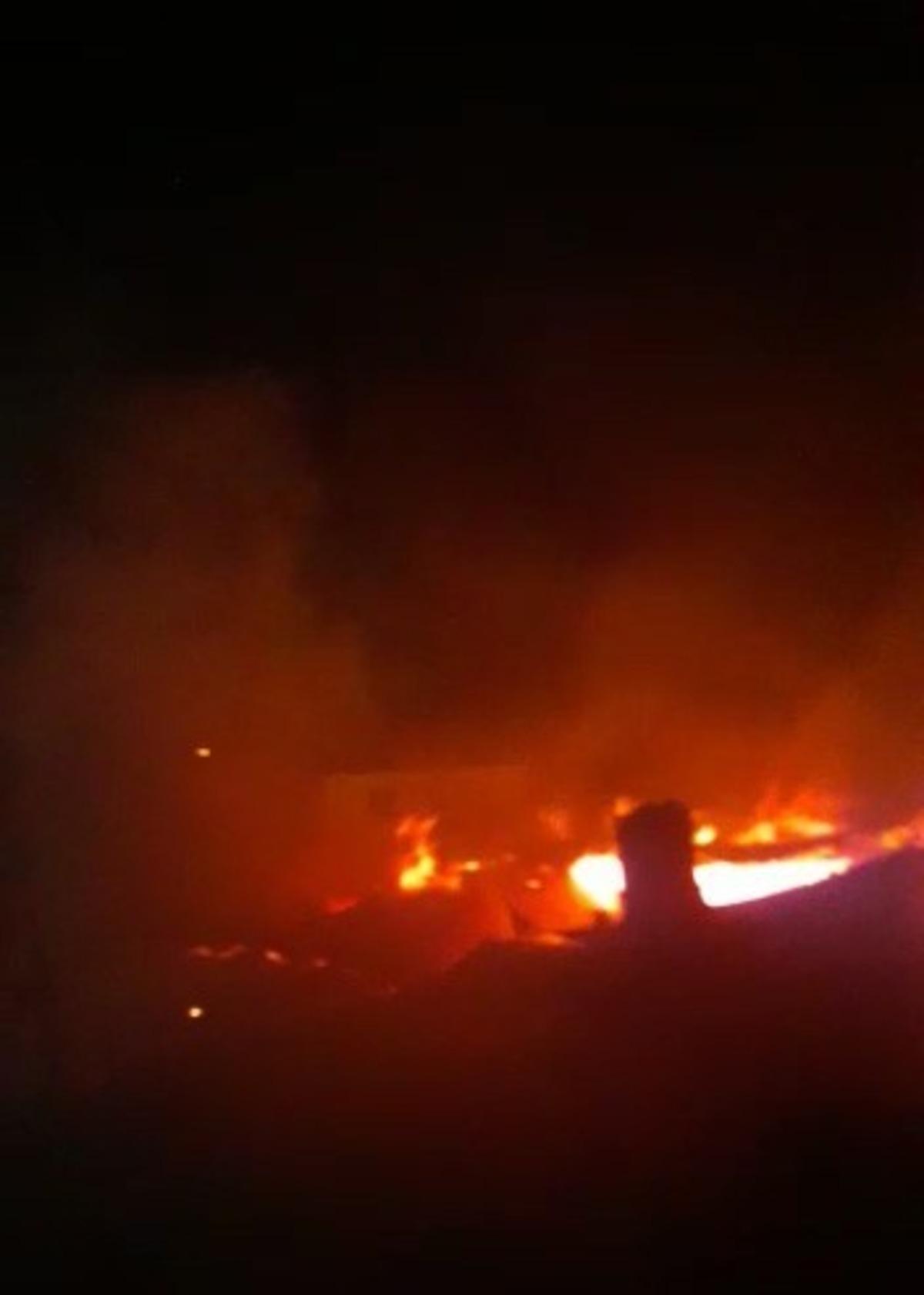 Ardahan&rsquo;da korkutan yangın: Bir ev k&uuml;le d&ouml;nd&uuml;