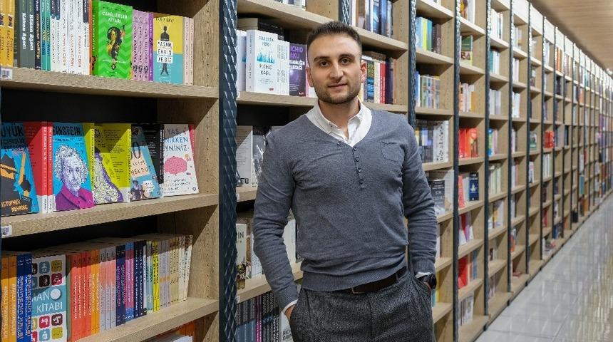 Sadece sevgiliye değil, sevgiyi hak eden herkese 14 Şubat&rsquo;ta Bkmkitap&rsquo;tan hediye