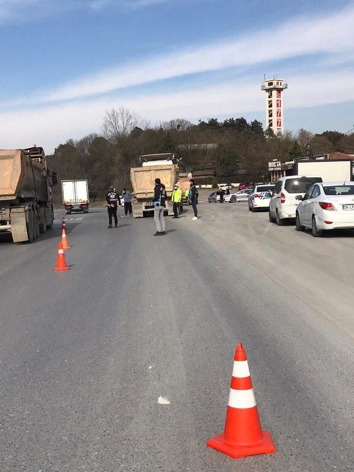 Arnavutköy’de hafriyat kamyonlarına denetim G1