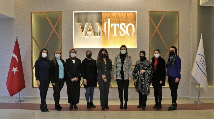 Van KGK yeni üyeleriyle ilk toplantısını yaptı