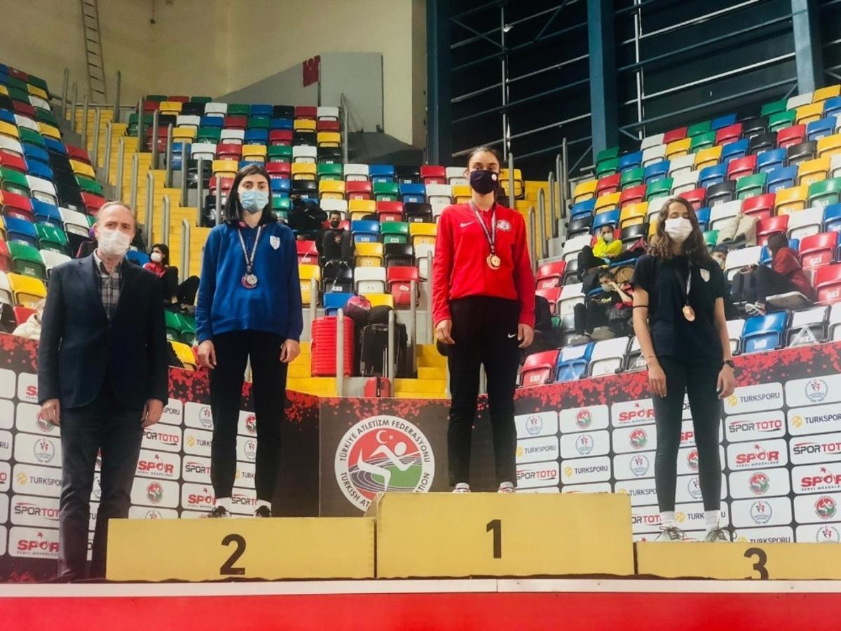 Erdekli sporcu Aleyna Karaca T&uuml;rkiye şampiyonu