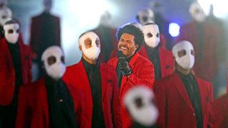 Super Bowl devre arasında The Weeknd şov yaptı
