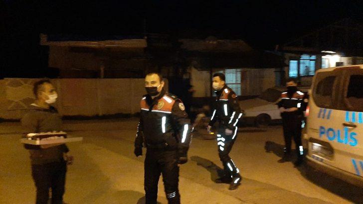 Polislere tatlı sürpriz G1