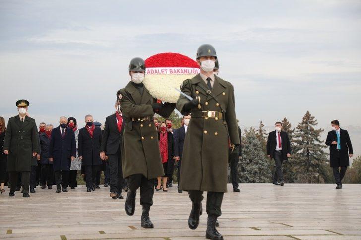 Şahin’in 100’üncü yıl etkinlikleri kapsamında ilk durağı Anıtkabir oldu G4