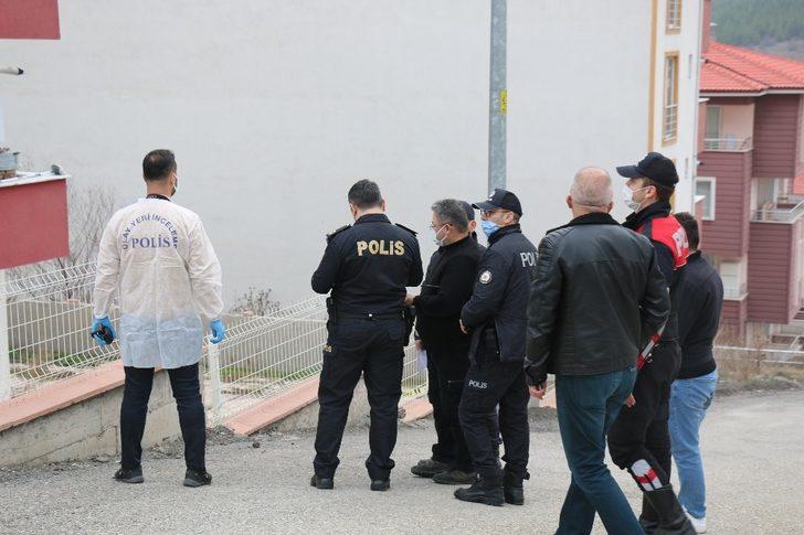 Binanın 4. katından düşen şahıs hayatını kaybetti G2