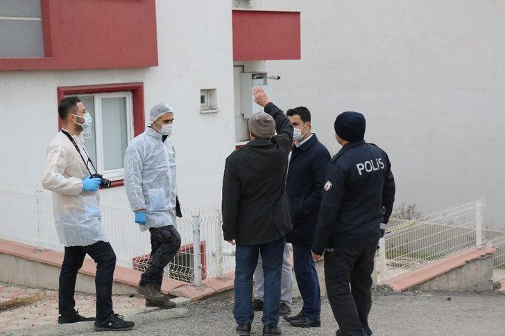 Binanın 4. katından düşen şahıs hayatını kaybetti G4