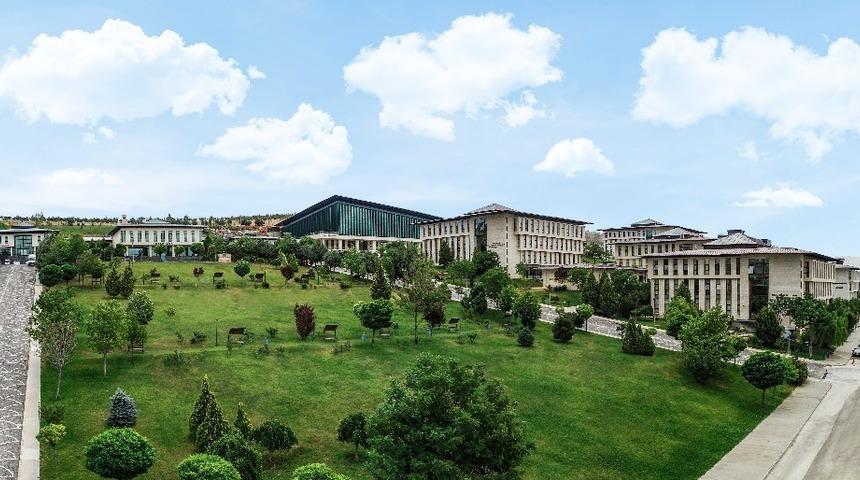 HK&Uuml; &Ouml;ğretim &Uuml;yesi Prof. Dr. Atilla EL&Ccedil;İ, IEEE&rsquo;nin kıdemli &uuml;yesi oldu