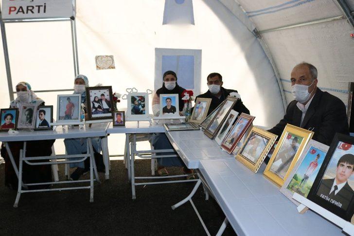 Evlat nöbetindeki ailelerden Twitter’ın hesaplarını kapatmasına tepki G2