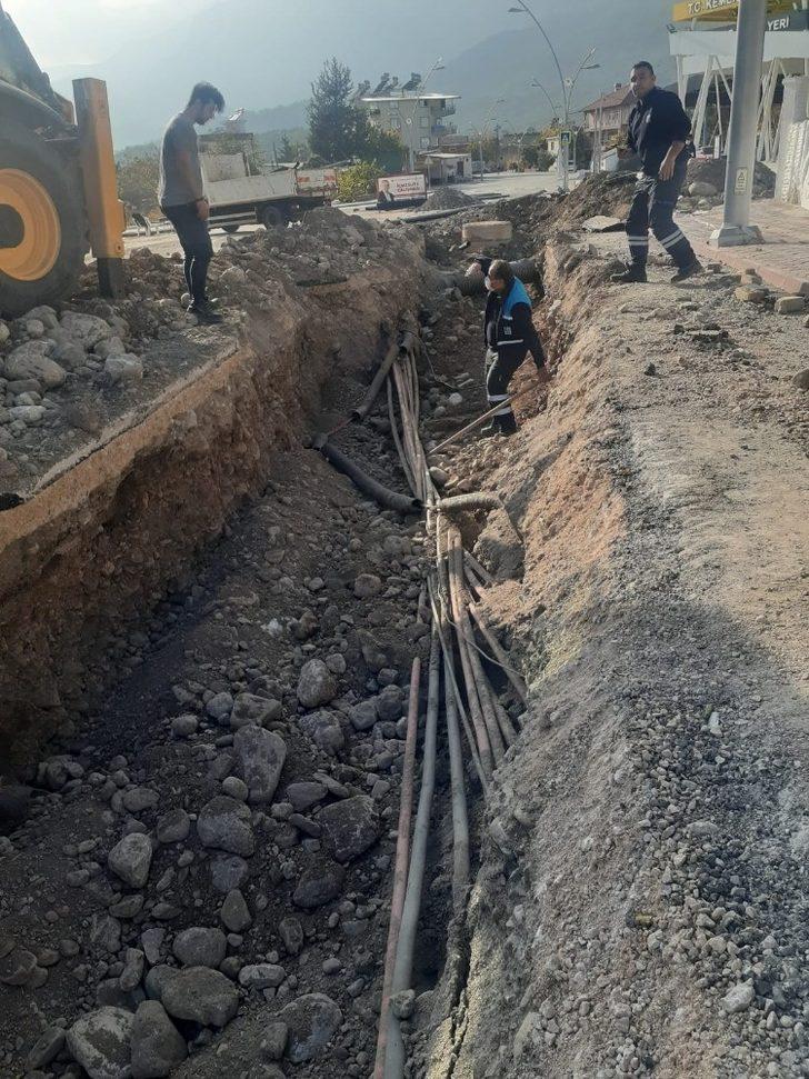 Kemer Kuzdere’de alt yapı çalışması sürüyor G4