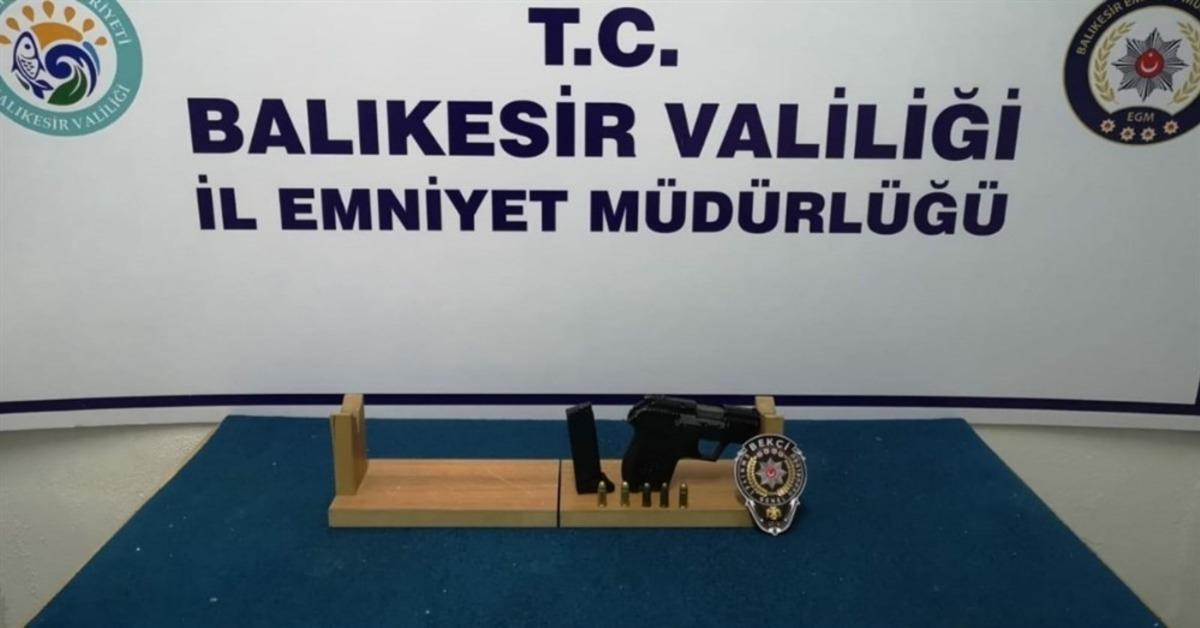 Balıkesir&rsquo;de polis son 1 haftada 99 aranan şahsı yakaladı