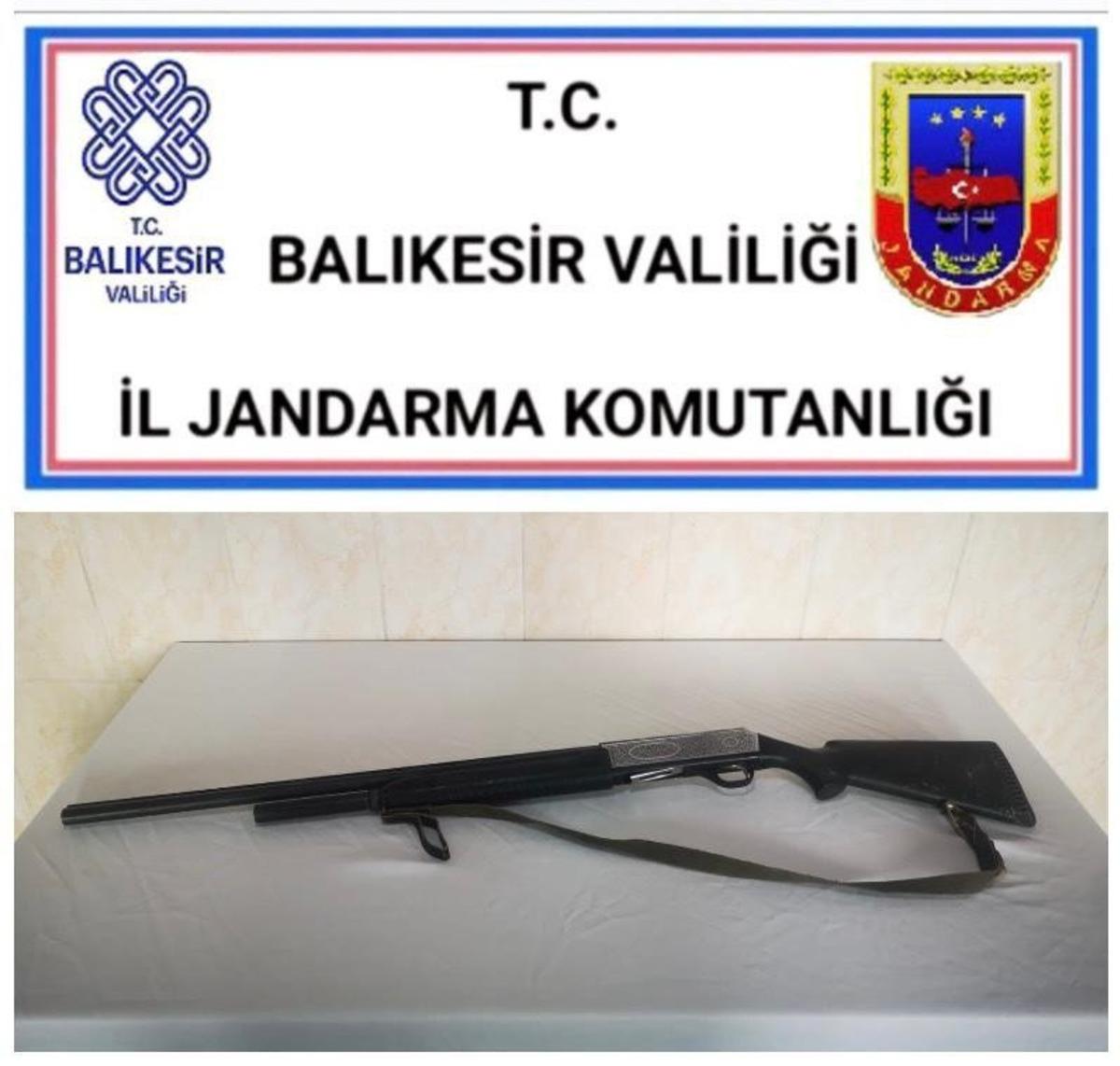 Balıkesir&rsquo;de jandarma son 3 g&uuml;nde 25 aranan şahsı yakaladı