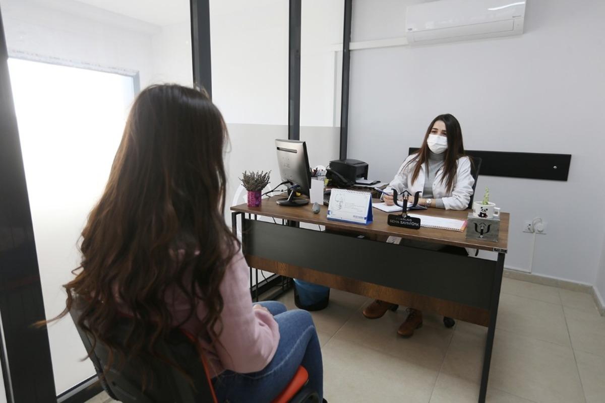 Aile Rehberlik Merkezi sorunları &ccedil;&ouml;z&uuml;me kavuşturuyor