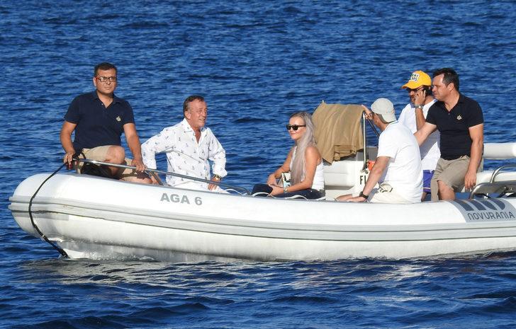 Ali Ağaoğlu'nun lüks bayramı! Helikopterden inip lüks tekneye bindi  G3