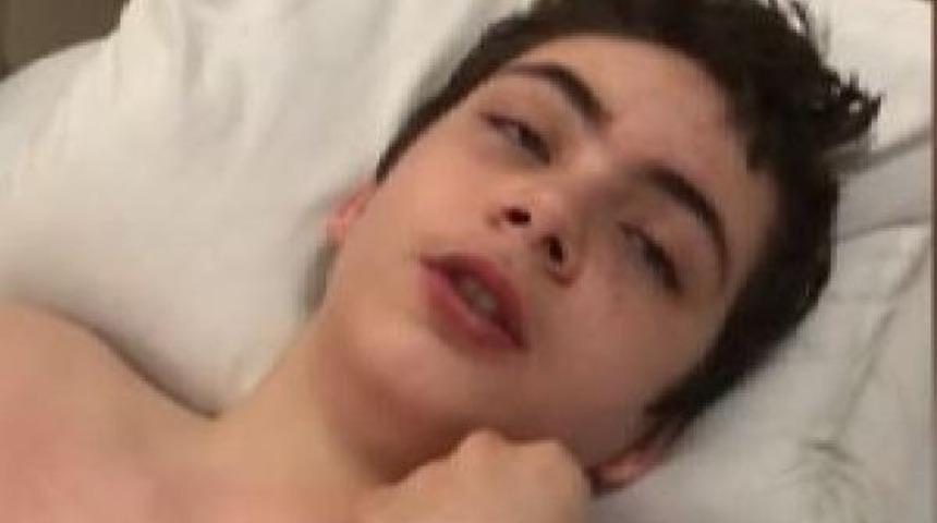 İngiltere’de çocuğun midesinden 54 adet mıknatıslı bilye çıktı