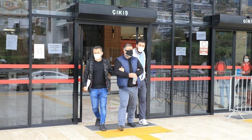 Alanya’da aranan 3 şüpheli yakalandı