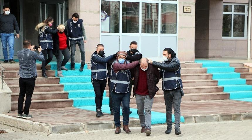Yozgat’ta gasp olayına karışan 3 kişiden 1’i tutuklandı