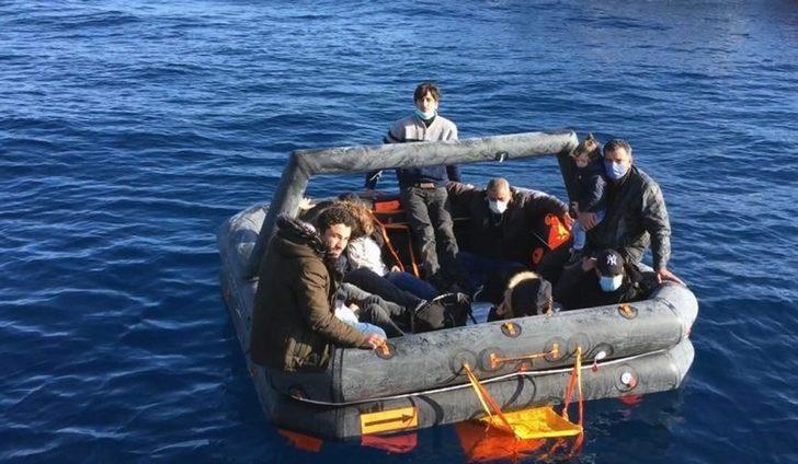 12 düzensiz göçmen kurtarıldı G1