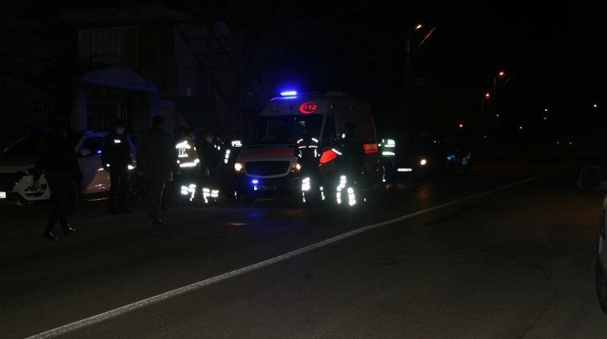 ‘Boğazı kesilmiş şahıs yerde yatıyor’ ihbarına giden polis bakın ne ile karşılaştı