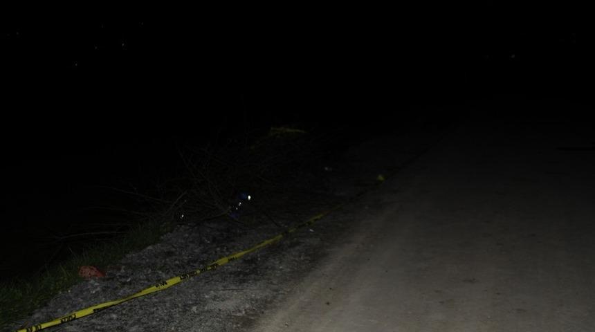 Sakarya&rsquo;da yol kenarında başından vurulmuş erkek cesedi bulundu