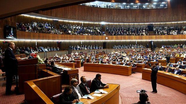 Erdoğan, Pakistan Parlamentosu'nda konuşma yaptı - 16 Kasım 2016