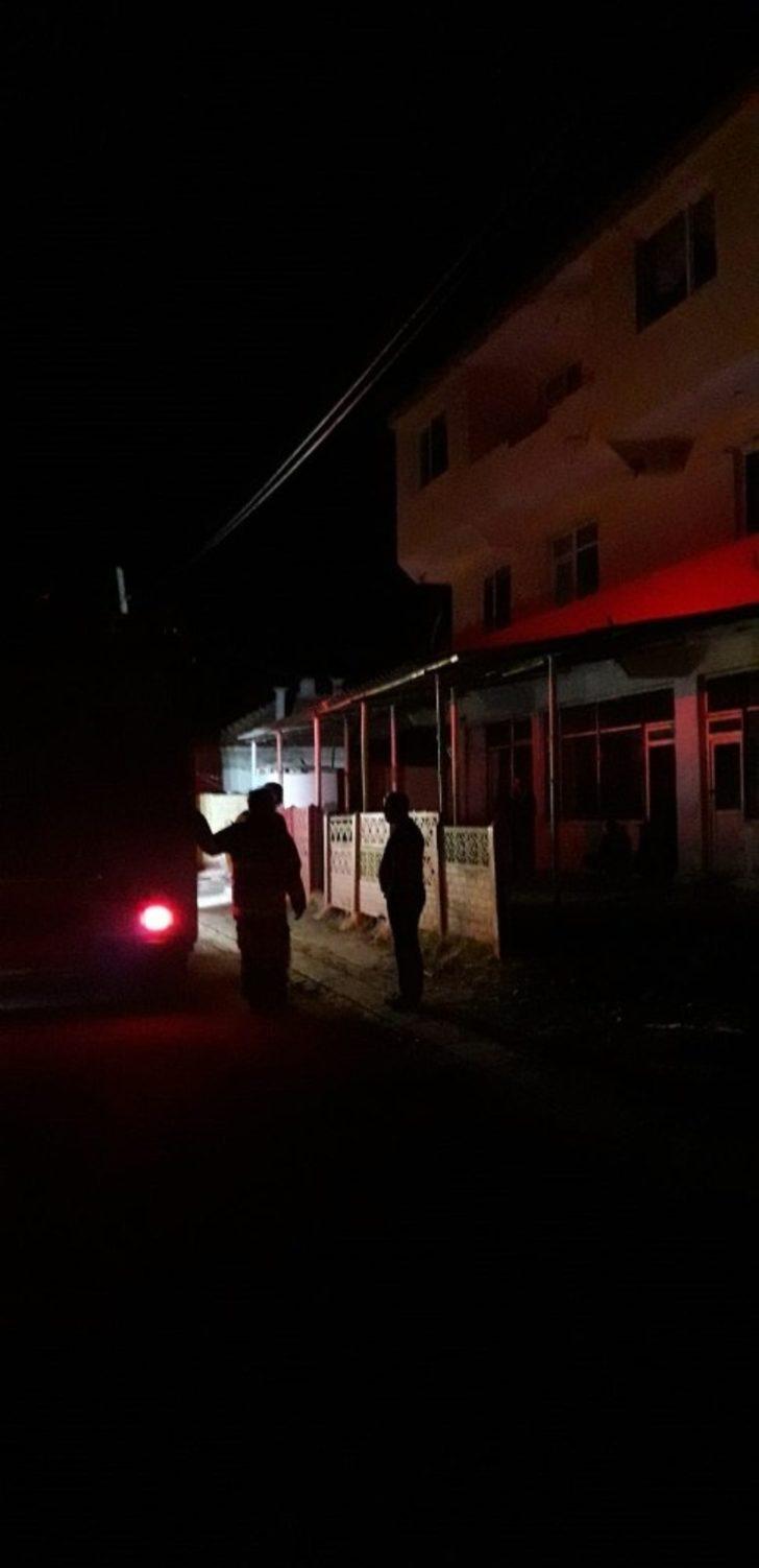 Fırtına felç etti G4