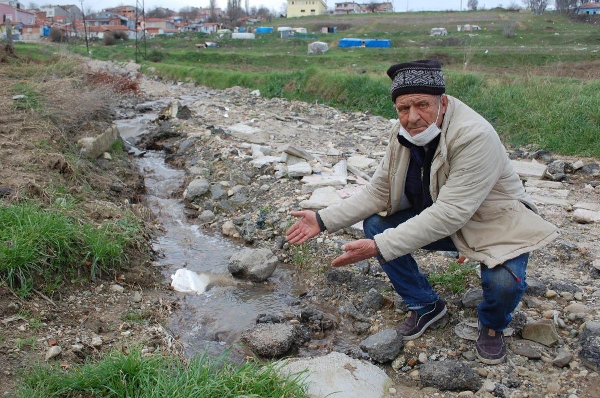 Boşa akan tonlarca su, Kıbrıs Gazisini &ccedil;ileden &ccedil;ıkardı: "Yazık g&uuml;nah değil mi?"