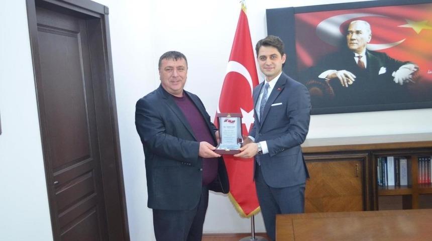 Başkan Alp&rsquo;ten Kaymakam Yılmaz&rsquo;a veda ziyareti