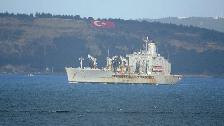 ABD savaş gemisi ‘USNS Laramie’ Çanakkale Boğazı’ndan geçti G4
