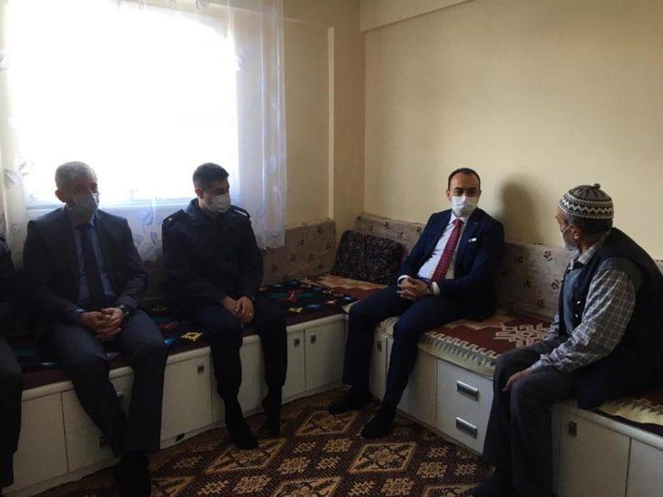 Görevinin ilk gününde şehit ve gazi ailelerini ziyaret etti G2