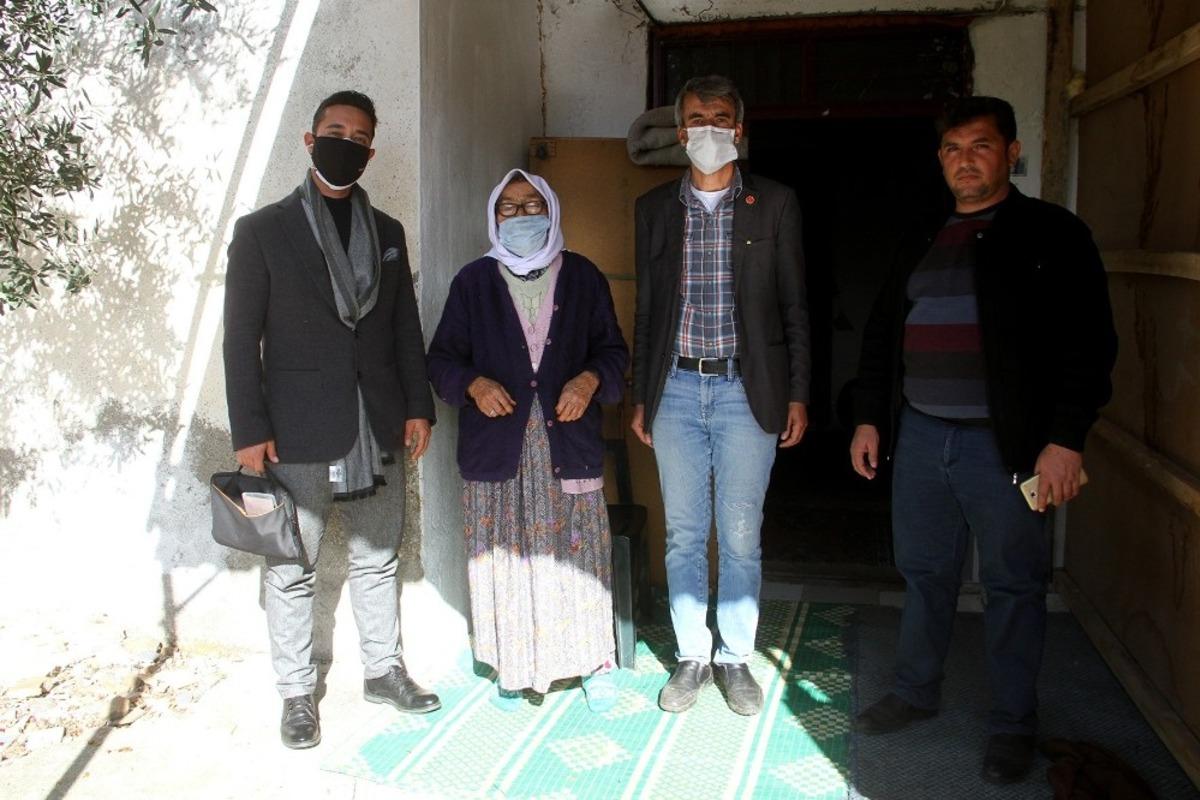 Muğla&rsquo;da ihtiya&ccedil; sahibi kadının yardım mutluluğu