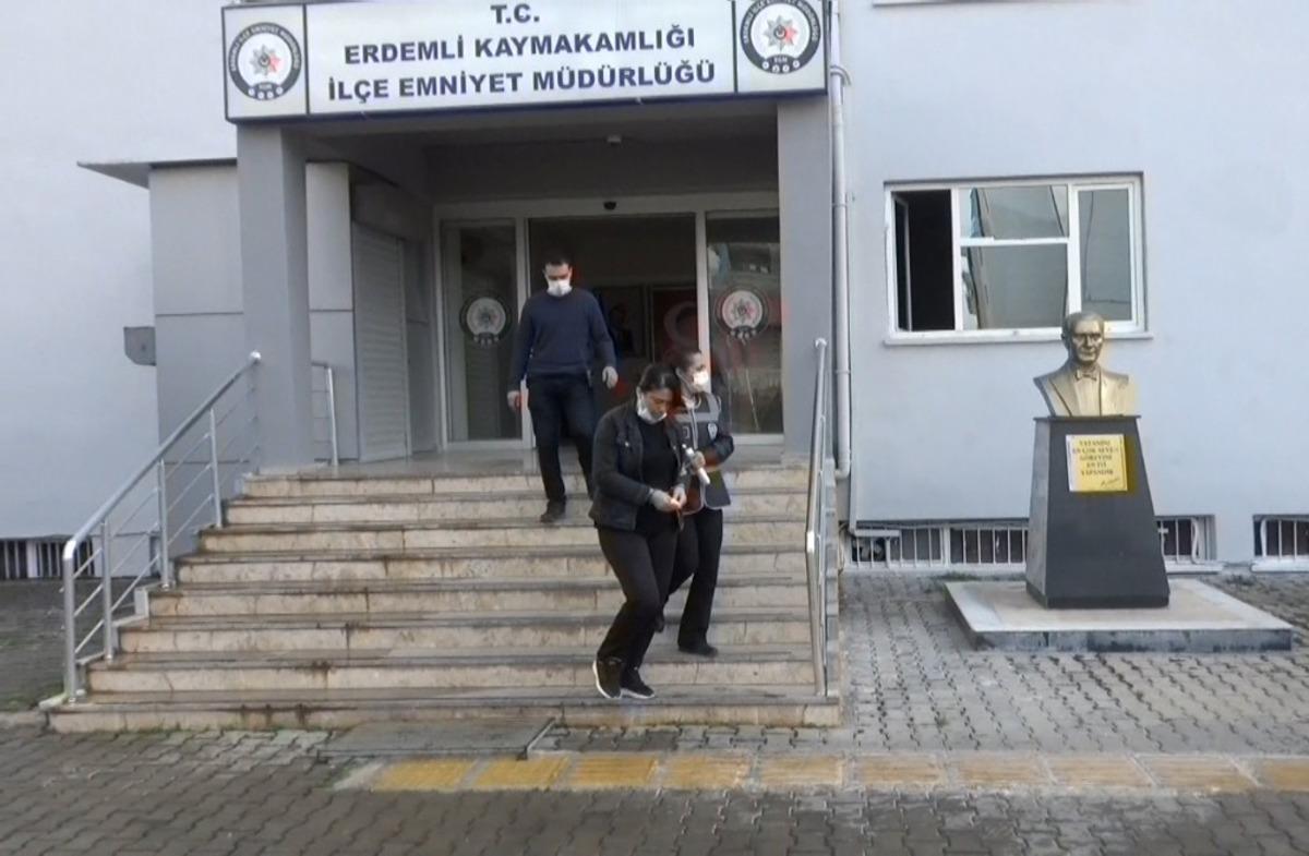 Tuzak&ccedil;ı gasp ve şantaj &ccedil;etesi &ccedil;&ouml;kertildi