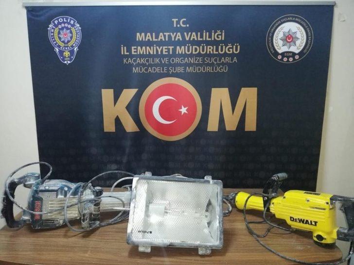 Kaçak kazıya 5 gözaltı G1