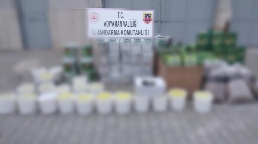 Adıyaman’da çok miktarda kaçak gıda maddesi ele geçirildi