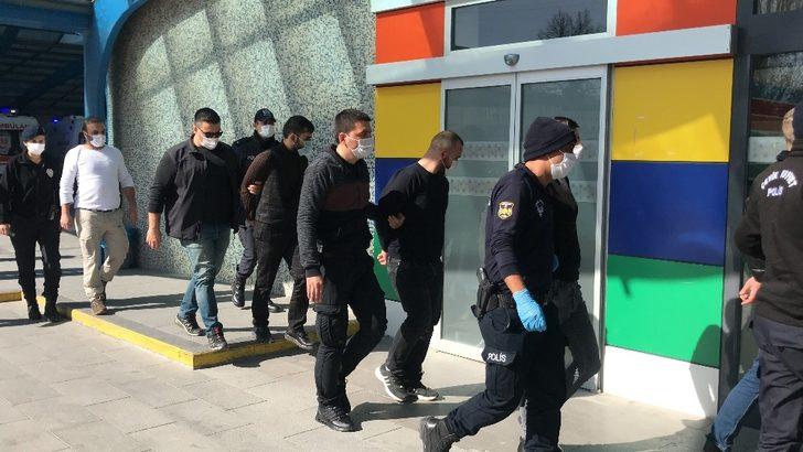 Balık halinde cinayetle biten silahlı kavganın zanlıları adliyeye sevk edildi G2