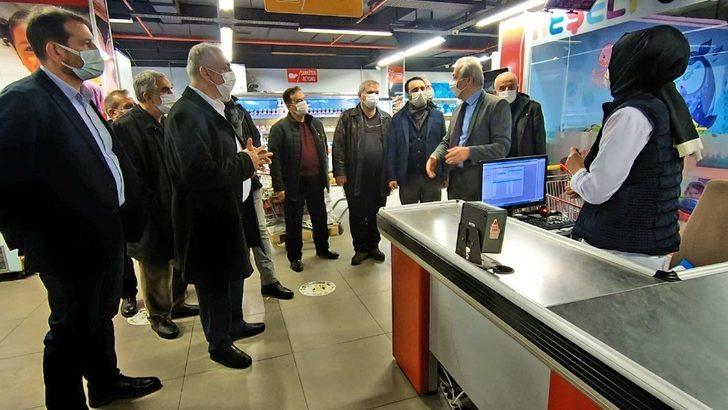 Beyoğlu’nda mahalle muhtarları Sosyal Market’e hayran kaldı G4