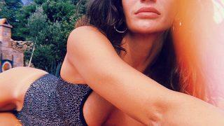 Berrak Tüzünataç'tan bomba itiraf: Baba tarafım şekilciydi