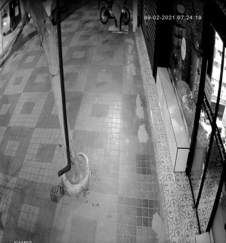 70 bin lira değerindeki motosikleti böyle çaldı G3