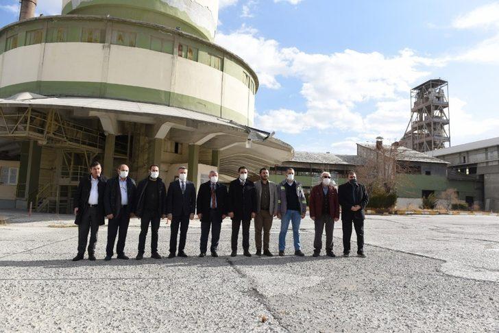 Çimento Fabrikasının devir teslimi yapıldı G4