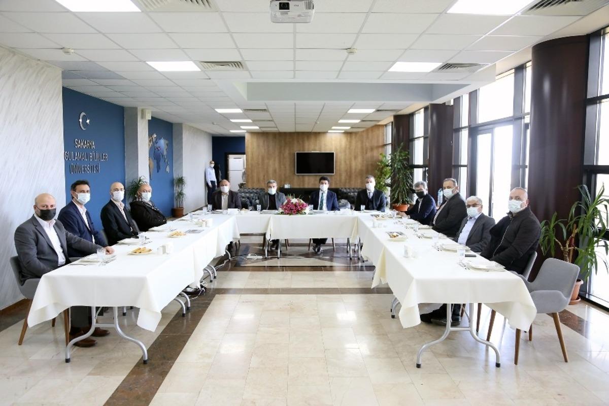 SUB&Uuml; Rekt&ouml;r&uuml; Sarıbıyık: "Yabancı &ouml;ğrencilerin yetkinliklerini arttırmaya &ccedil;alışıyoruz"