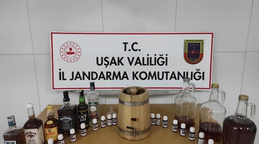 Uşak&rsquo;ta 15 litre ka&ccedil;ak alkol ele ge&ccedil;irildi